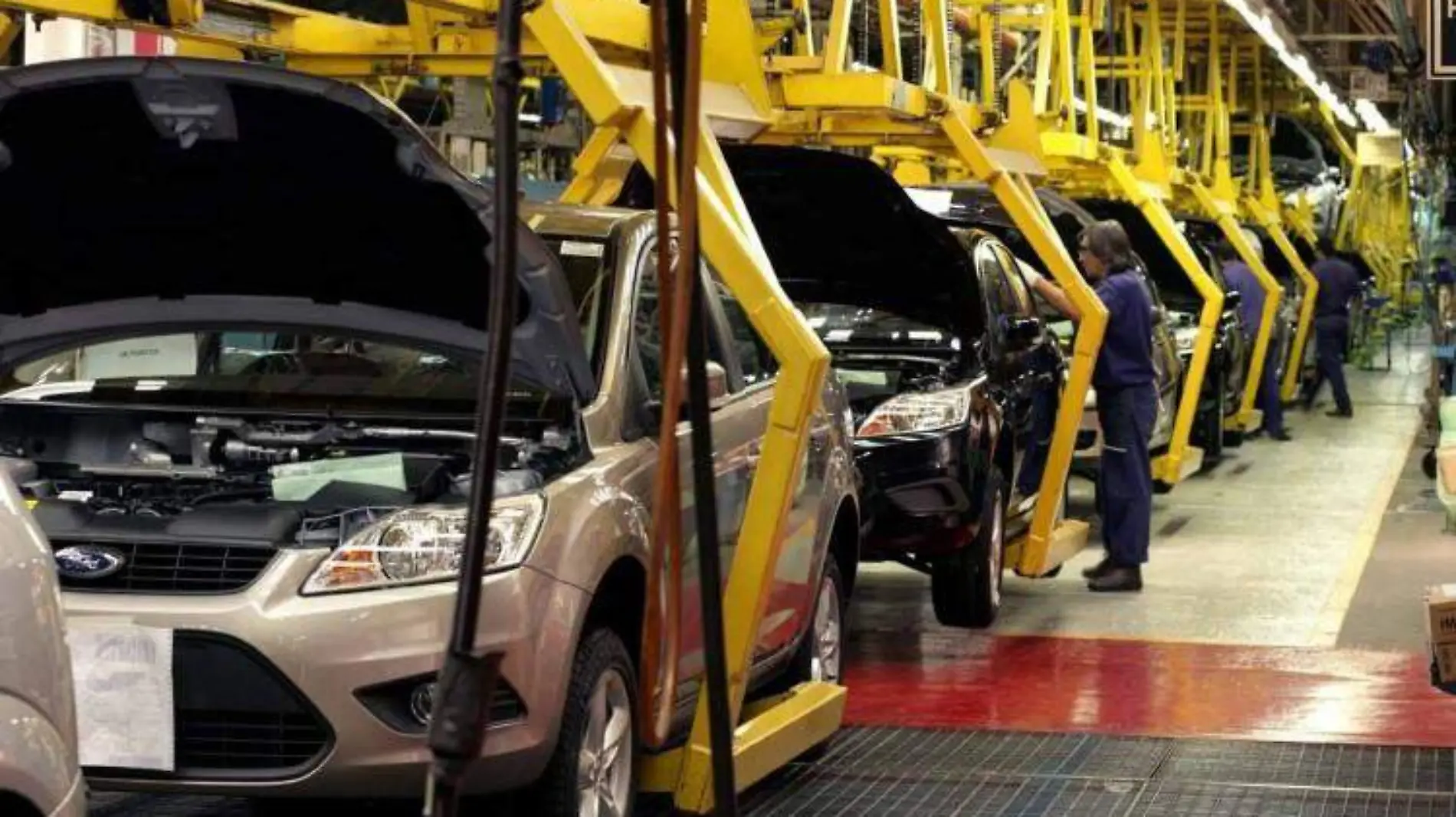 Industria Automotriz incrementa cifras en Octubre